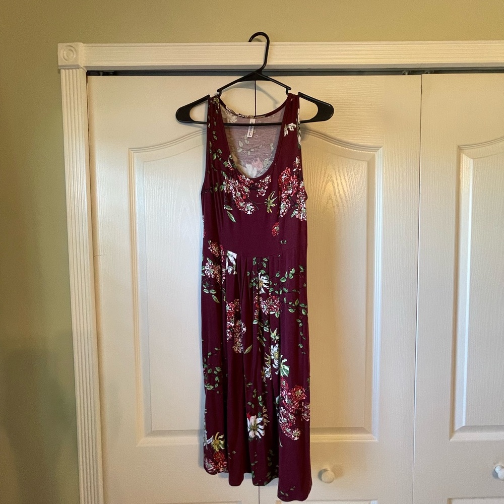 Floral Burgundy Sleeveless Dress
